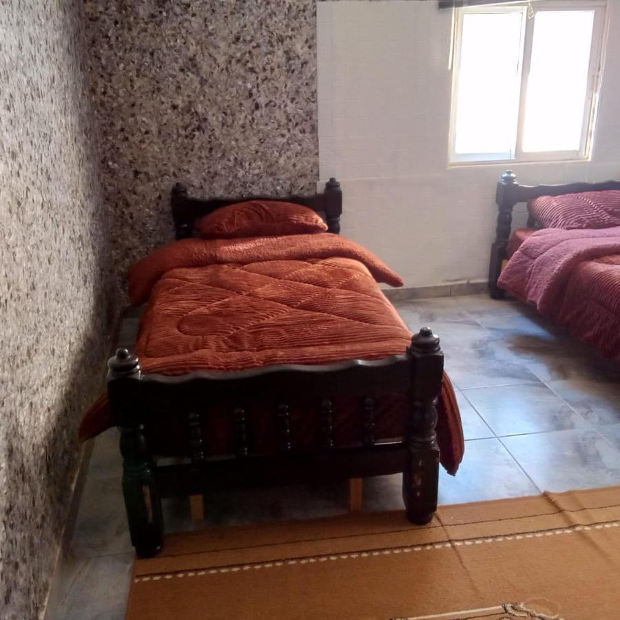 Guest House Hazem Al Azraq ash Shamālī Bagian luar foto